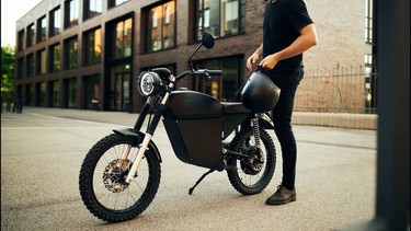 Black tea motorbikes