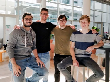 Levaru team